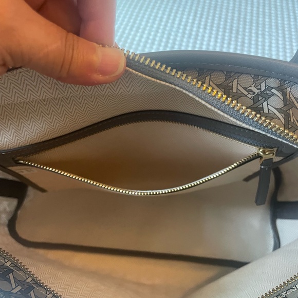 Tory Burch Gray Geometric Print Tote - Picture 7 of 15